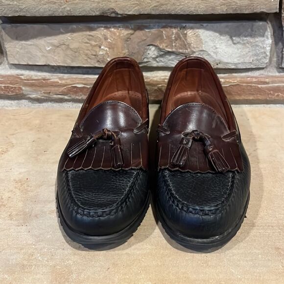 Allen Edmonds Nashua Black and Brown Kilted Tassel Loafer main image 11